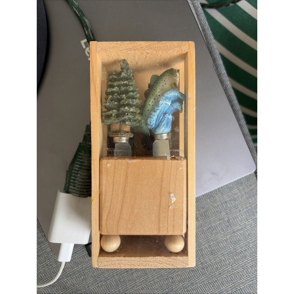 Harry David Vintage Spreaders Lodge In Crate